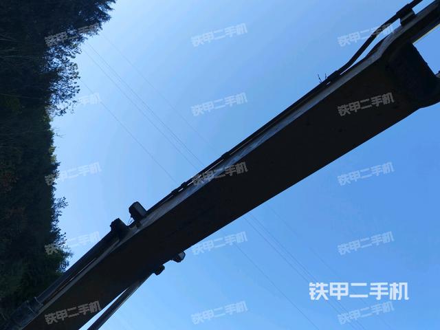 大臂整体 右侧（工作和回转装置）