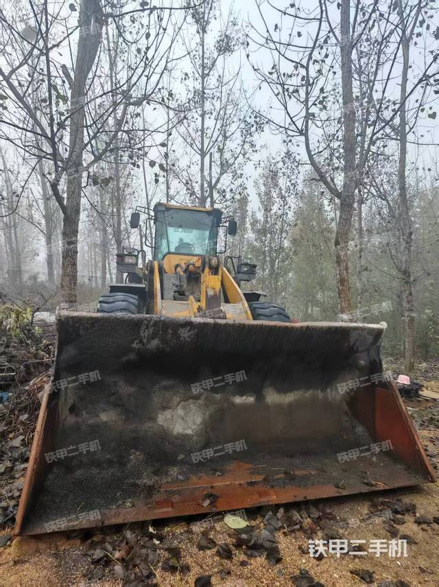 工作装置整体（整机外观及大件）