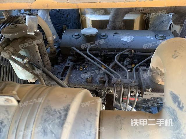 发动机整体俯视（整机外观）