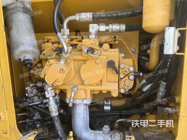 液压泵室（大件舱室）