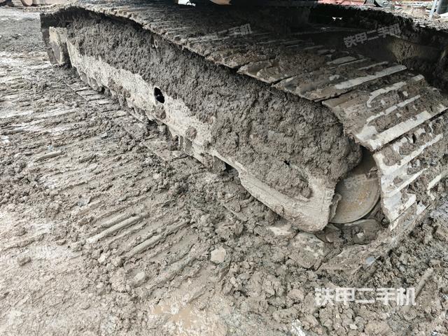 右侧履带整体（行走机构）