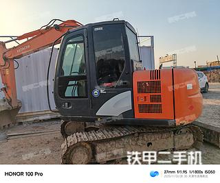 日立ZX70-5A挖掘机实拍图片