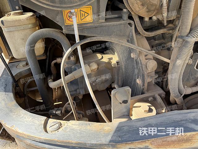 整機右后45°（整機外觀）