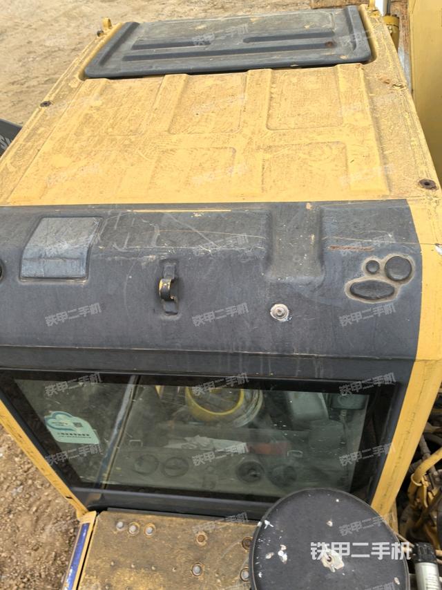 驾驶室顶部俯视（上车部件）