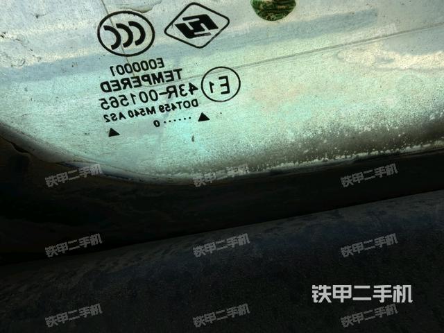 驾驶室左前45度（驾驶室部分）