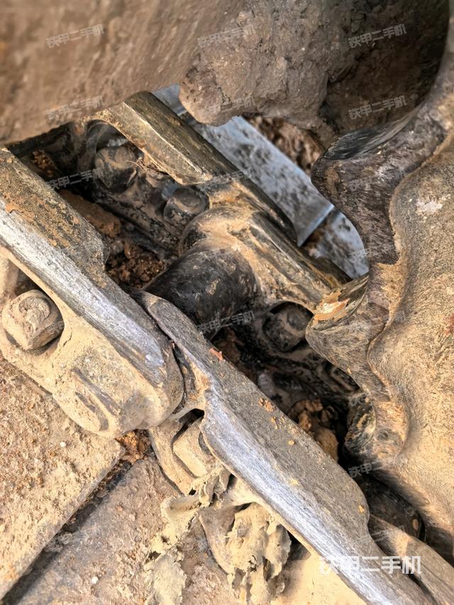 左托鏈輪和鏈筋（行走機(jī)構(gòu)）