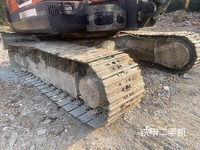 单侧履带整体（整机外观）