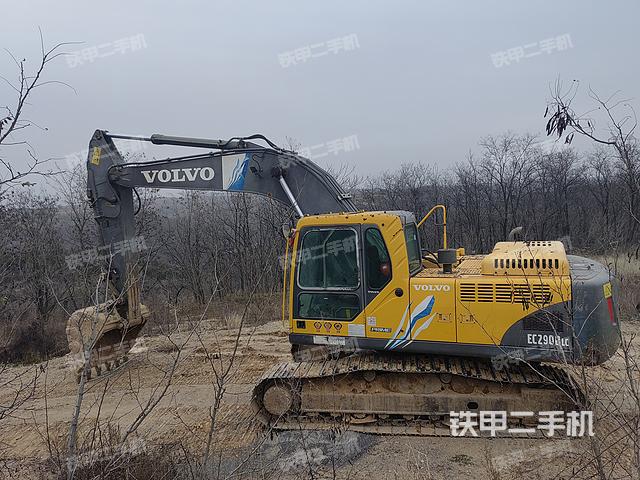 驾驶室整体（整机外观）