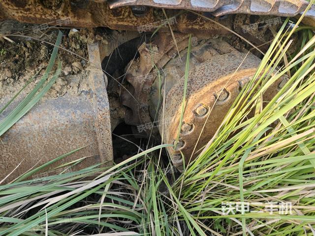 左驱动轮（行走机构）