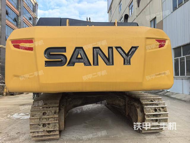 单侧履带整体（整机外观）