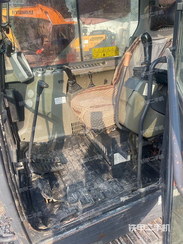 发动机整体俯视（整机外观）