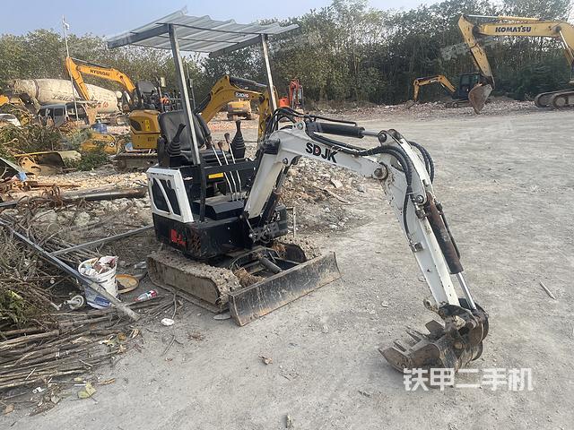 山東華科HKW-17挖掘機