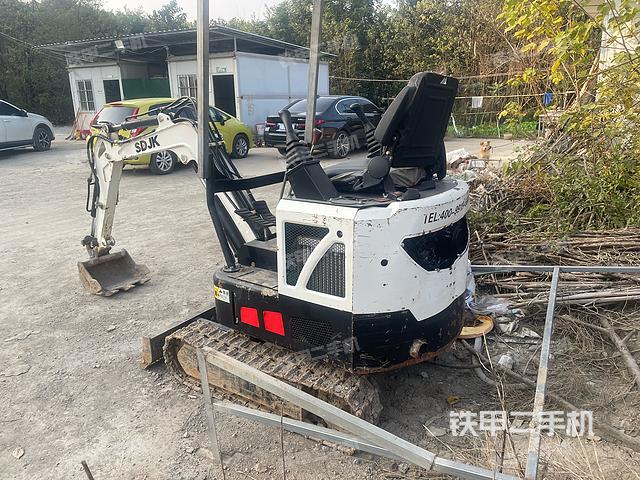 回轉(zhuǎn)馬達和主控閥（整機外觀）