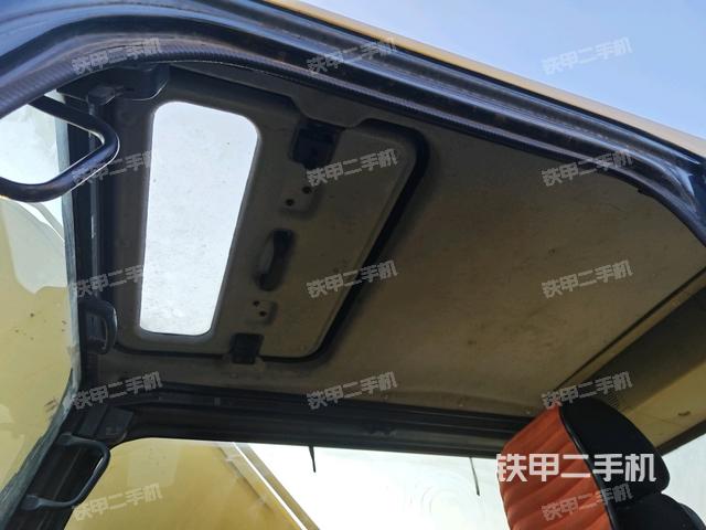 顶棚整体（驾驶室部分）