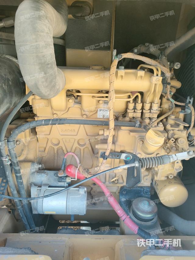 发动机整体俯视（整机外观）