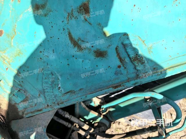 铲斗右后整体（工作和回转装置）