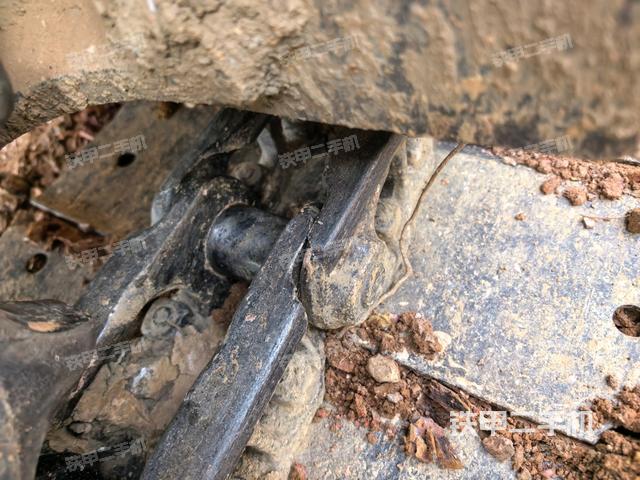 右侧履带整体 （行走机构）