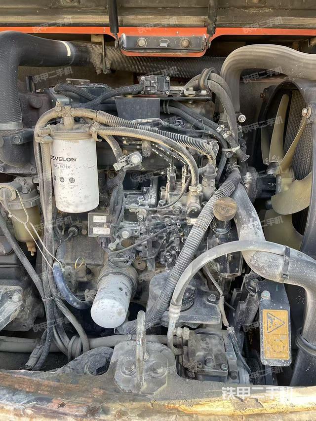 发动机整体俯视（整机外观）