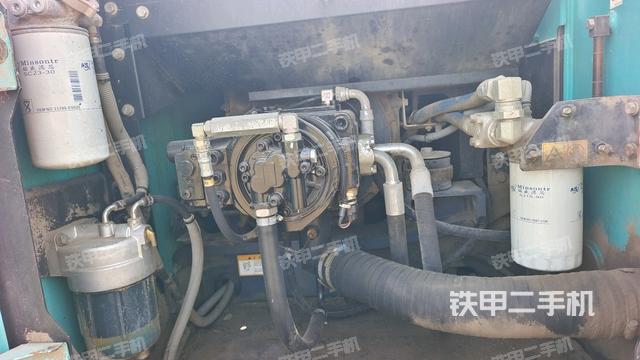 液压泵室（大件舱室）