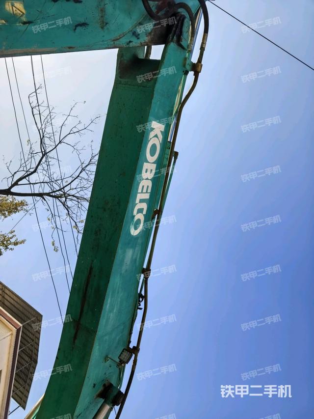 大臂整体 右侧（工作和回转装置）