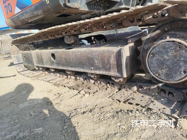 单侧履带整体（整机外观）