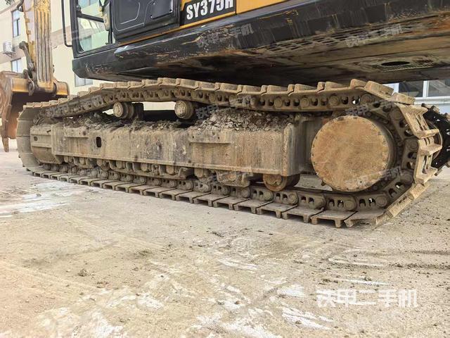 驾驶室整体（整机外观）