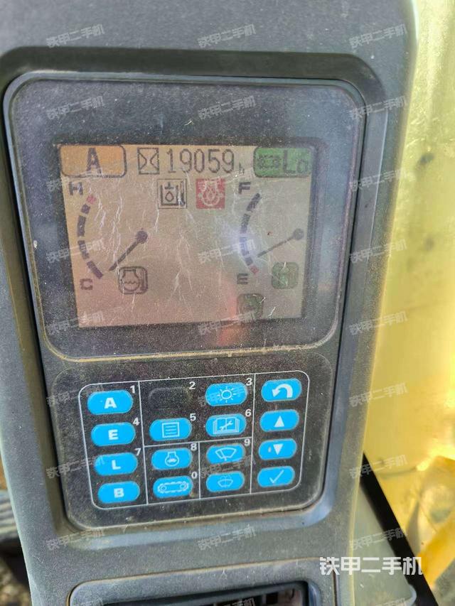 显示屏 （驾驶室部分）