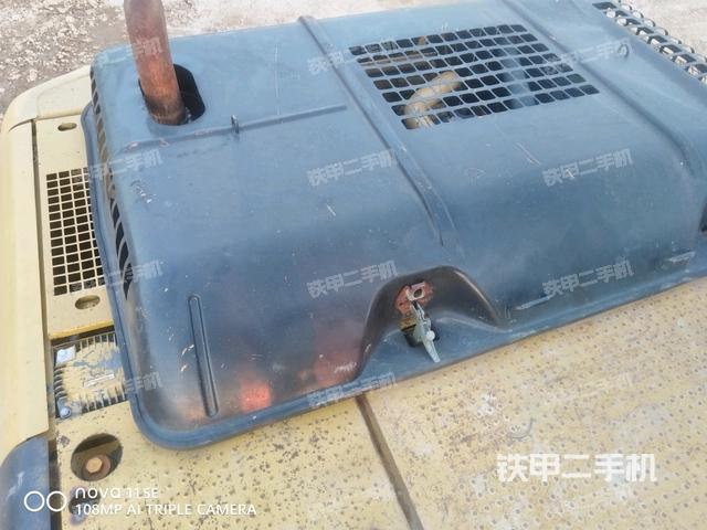 气门室盖螺丝特写（上车部件）