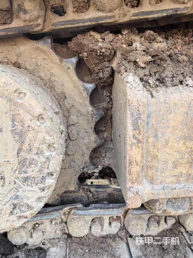 单侧履带整体（整机外观）