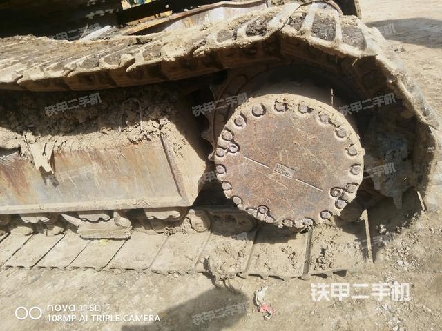 右侧履带整体（行走机构）