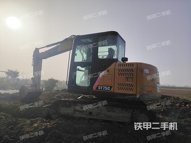 三一重工SY75C挖掘機(jī)