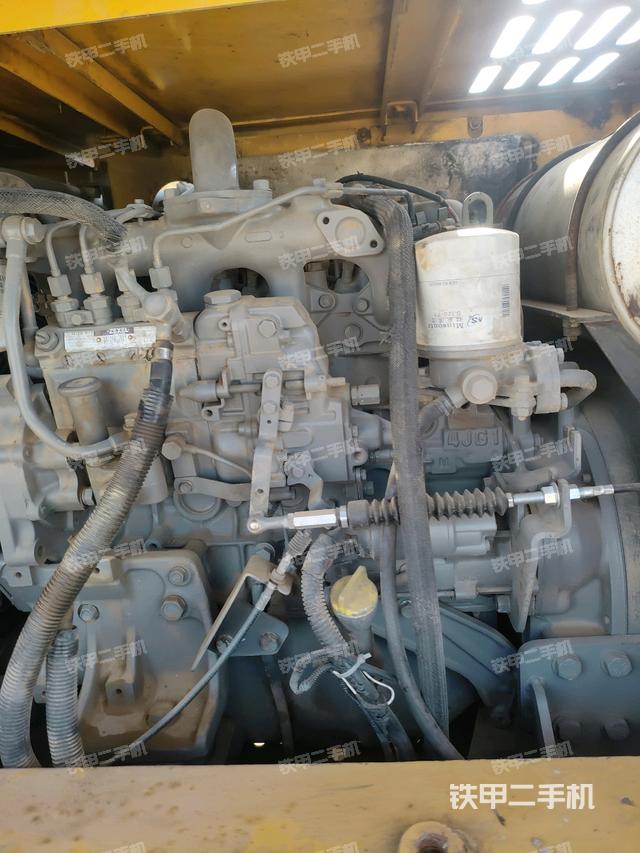 发动机整体俯视（整机外观）