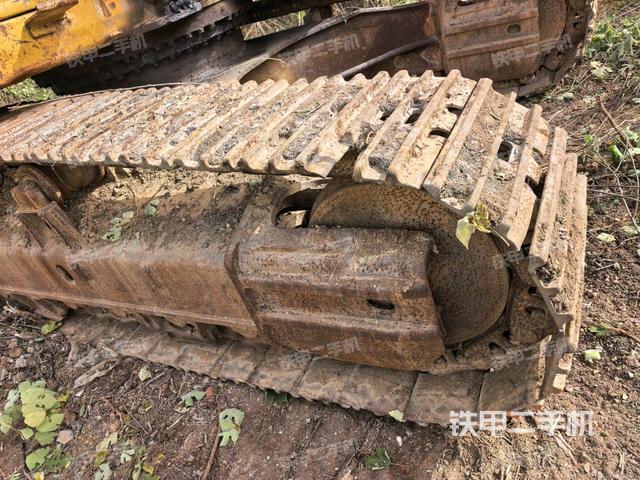 單側(cè)履帶整體（整機(jī)外觀）