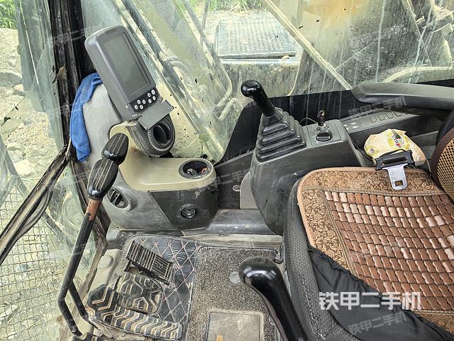 发动机整体俯视（整机外观）