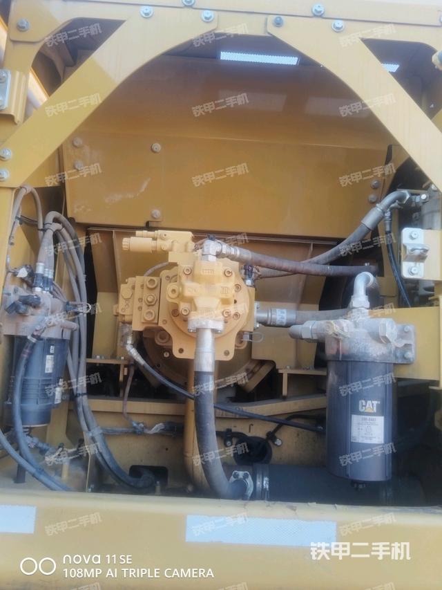 液压泵斜45 左（大件舱室）