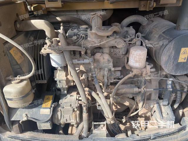 发动机整体俯视（整机外观）