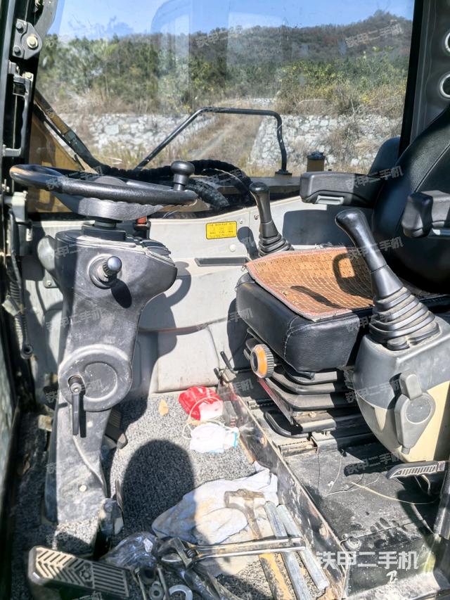 显示屏 （驾驶室部分）