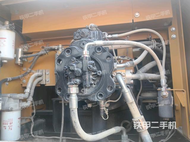 液压泵室（大件舱室）