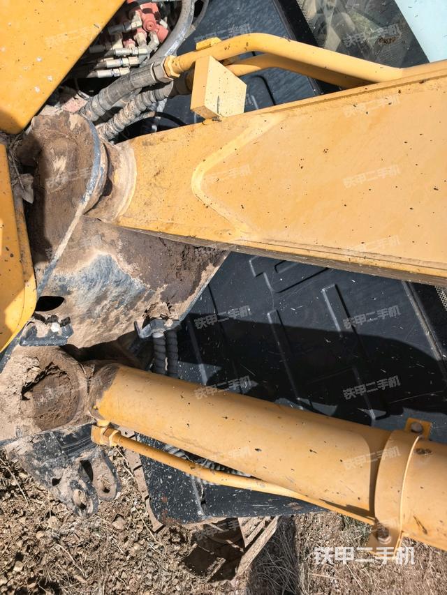 大臂根部 斜（工作和回转装置）