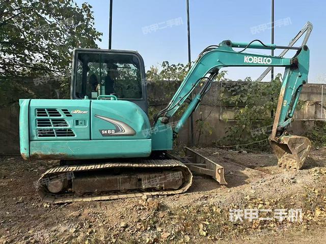 整机右后45°（整机外观）