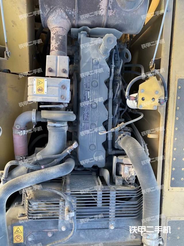 發(fā)動(dòng)機(jī)整體俯視（整機(jī)外觀）