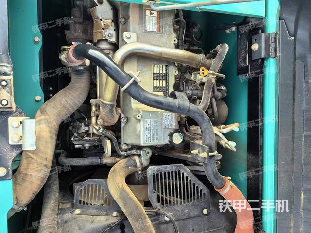 发动机整体俯视（整机外观）