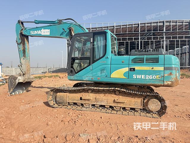 山河智能SWE215挖掘機