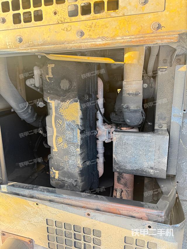 發(fā)動(dòng)機(jī)整體俯視（整機(jī)外觀）