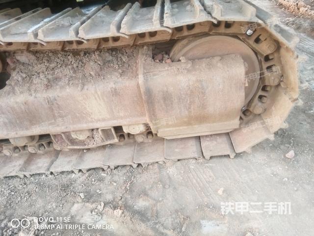 左侧行走马达盖板（行走机构）