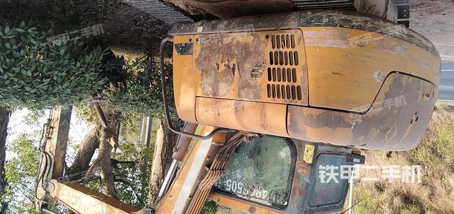 单侧履带整体（整机外观）