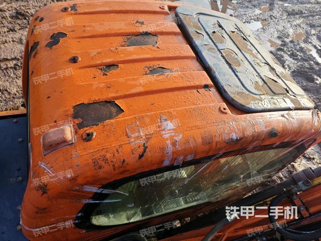 驾驶室顶部俯视（上车部件）