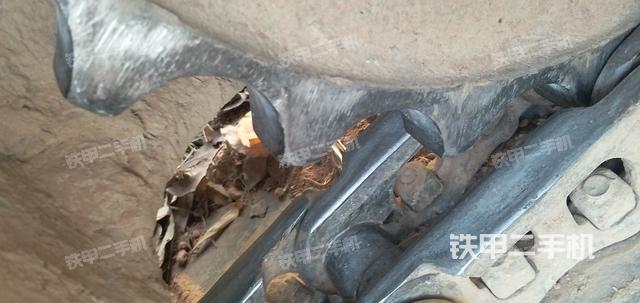 发动机整体俯视（整机外观）