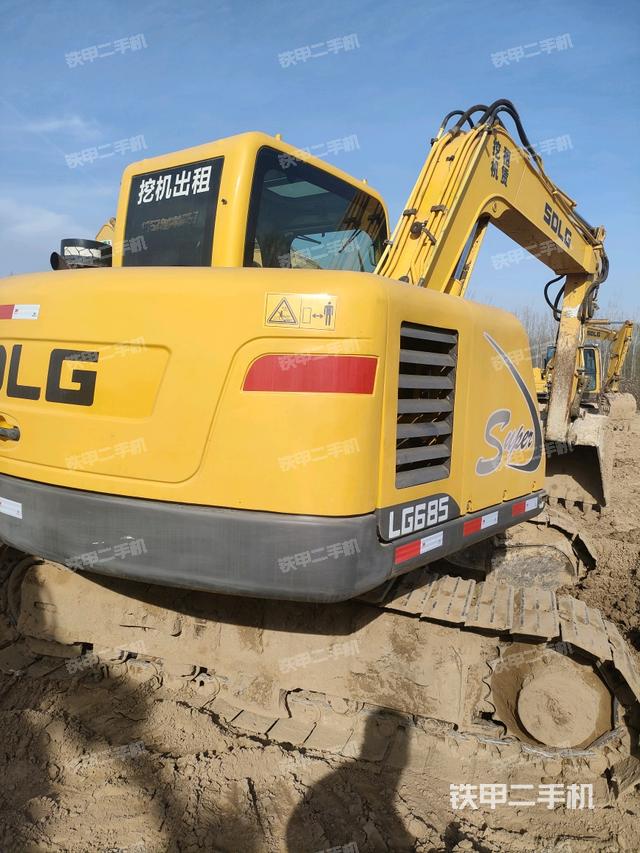 整机右后45°（整机外观）