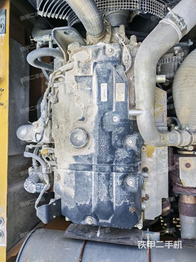 发动机室（上车部件）